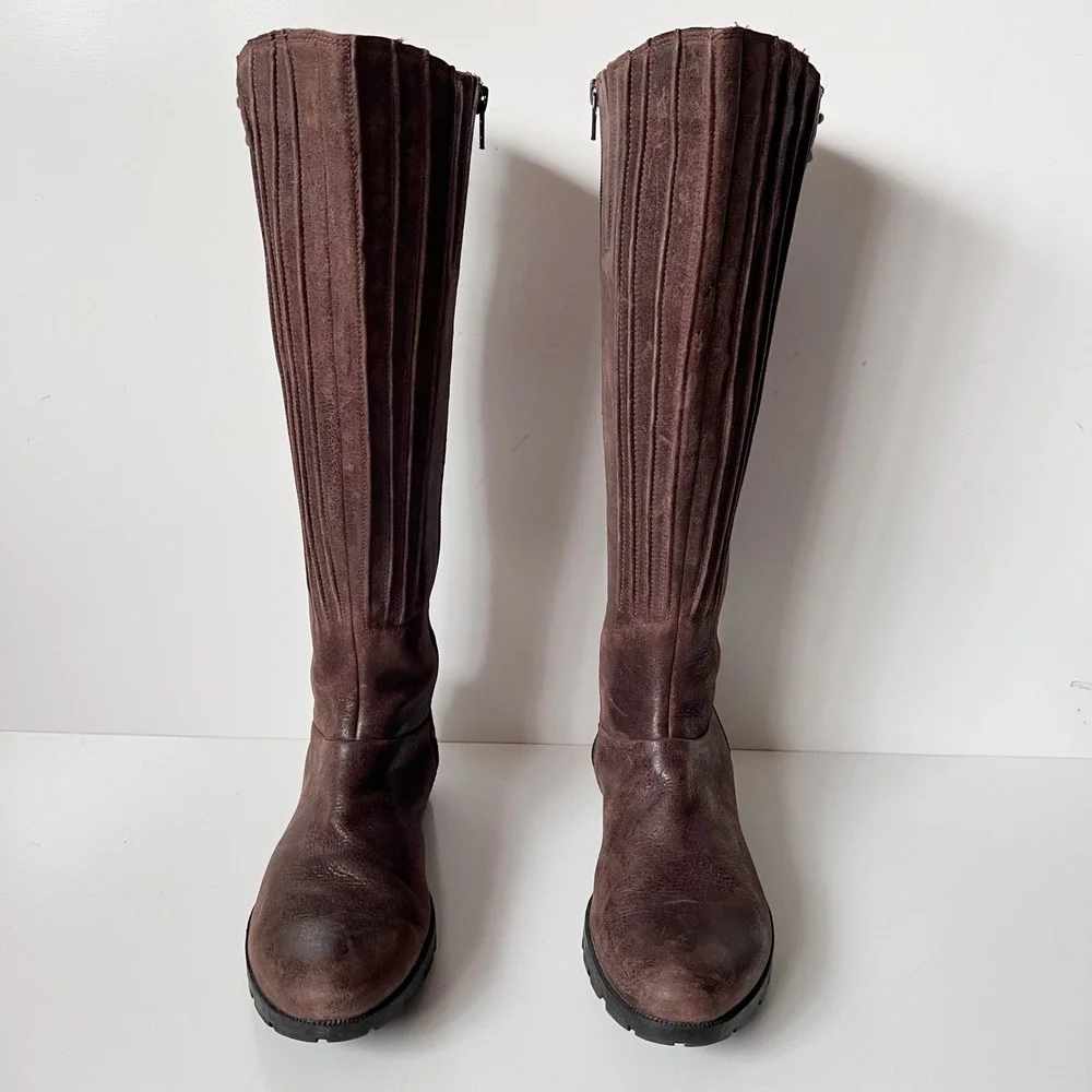 Merrell‎ Vera Peak Knee High Boots Size 9 Brown Leather Tall Zip Gorpcore Chunky